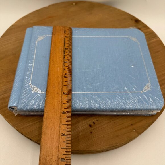 Creative Memories 5×7 Light Blue Album w/ White Pages - Picture 4 of 5